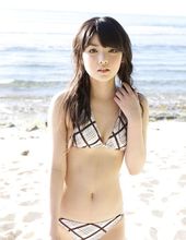 Sayumi Michishige 01