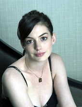 Most beautiful woman - Anne Hathaway 13
