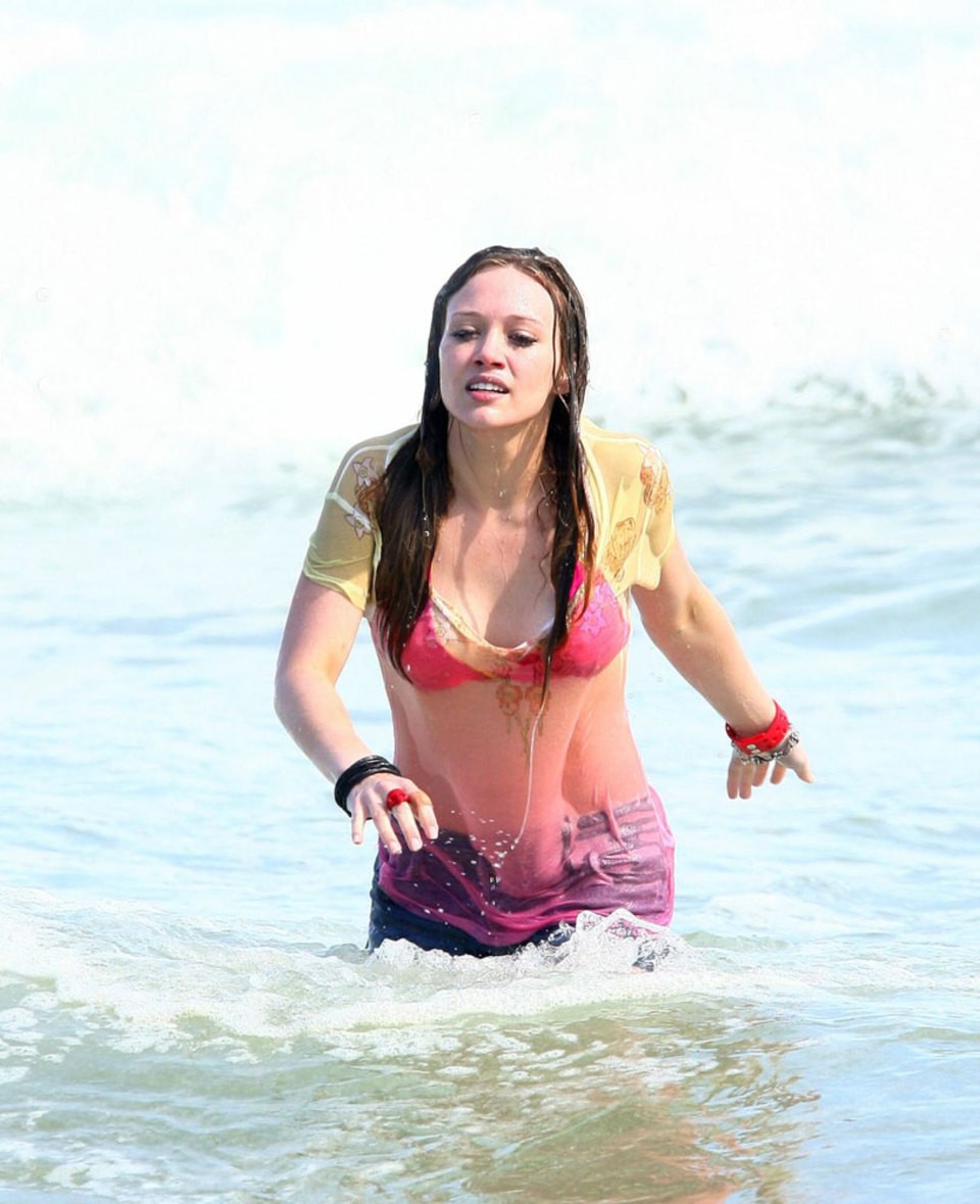 Wet and sexy Hilary Duff