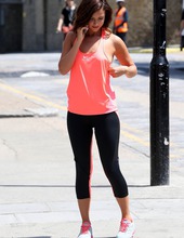 Sporty Beauty Lucy Mecklenburgh 03