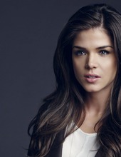 Marie Avgeropoulos 10