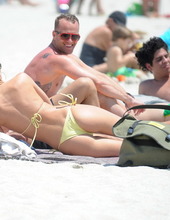 Candice Swanepoel In Yellow Bikini 13