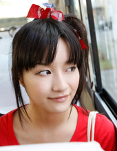 Cute teen Miyake Hitomi 05