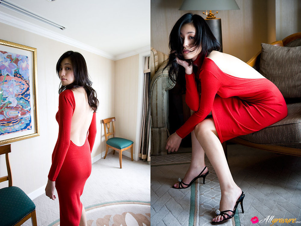 Noriko Aoyamatouch