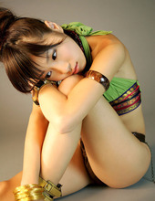 Mari Kobayashi 09