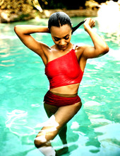 Zoe Saldana 14