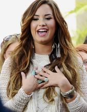Demi Lovato 09