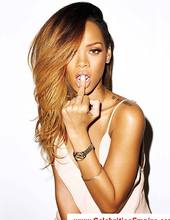 Hot shots of Rihanna 00