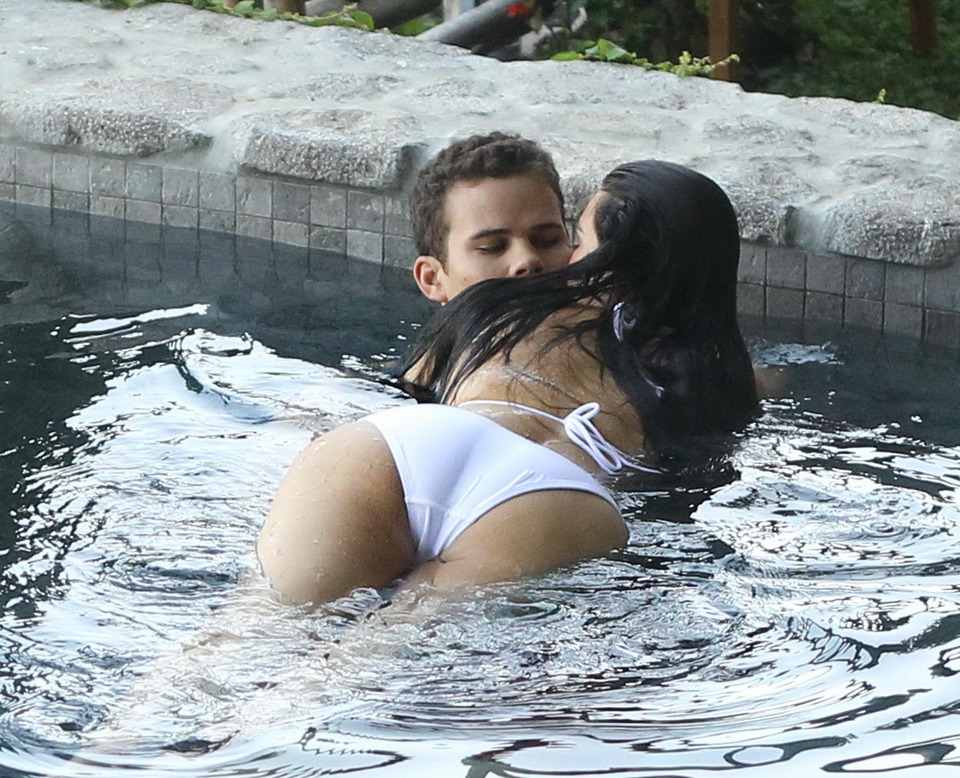 Kim Kardashian In The Pool