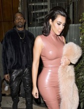 Kim Kardashian in latex 03