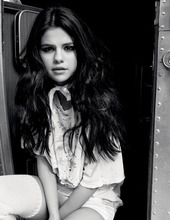 Selena Gomez Wallpapers 10