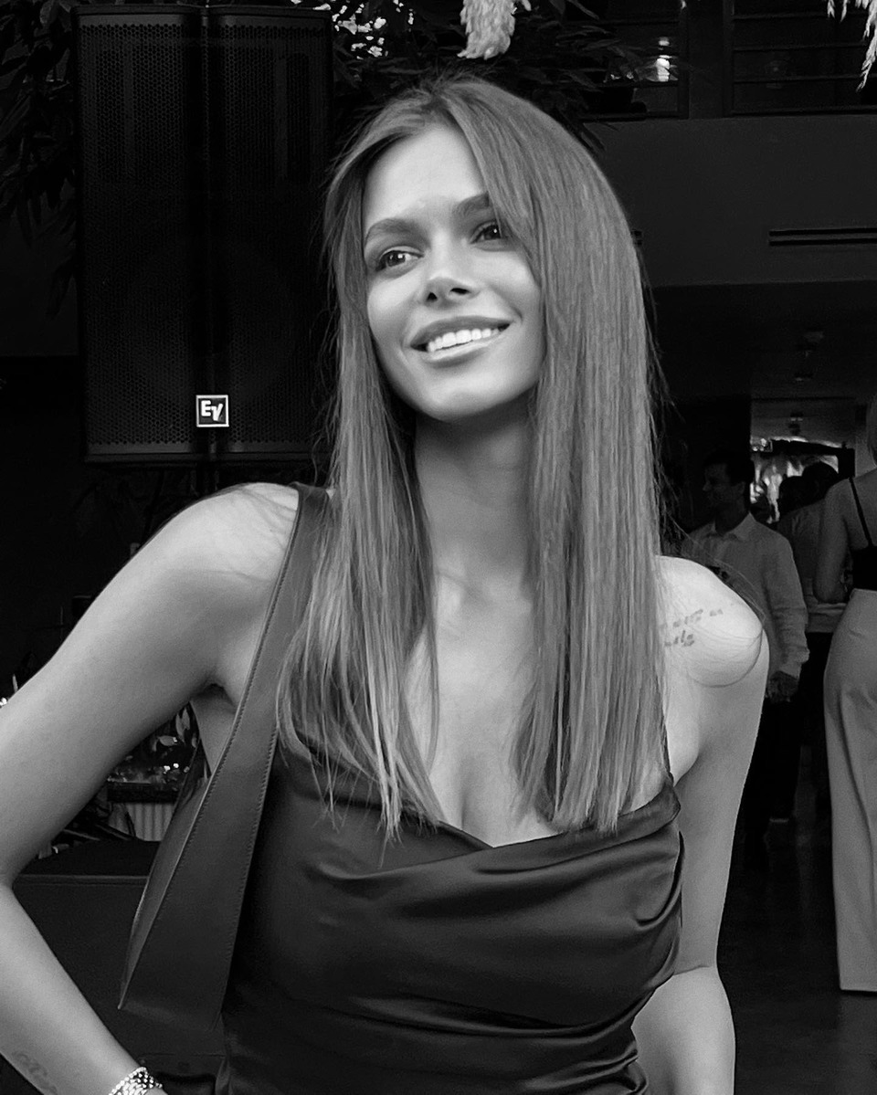 Viki Odintcova