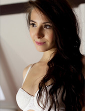 Vanessa 02