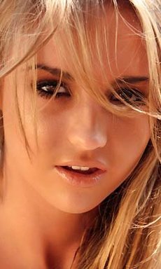 DIONNE DANIELS - Swept Away