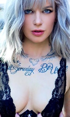 Vice - Nihil Novi for Suicide Girls
