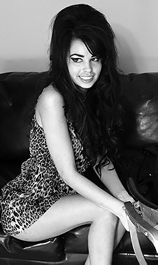 Sonnie Marie is here